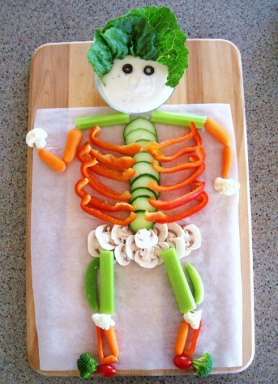 Halloween-Veggie-Skeleton