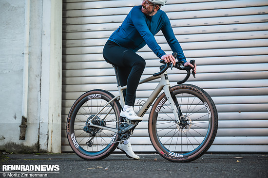 Die Isadore Signature Winter Polartec Tight vereint super Materialien, tolle Verarbeitung, heißer Look gepaart mit Top-Komfort und Passform