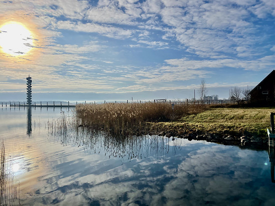 Nebel-Sonne-Sonntags-Fondo