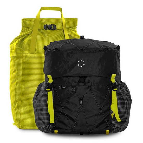 DX35-240512-Flat-Front-with-Drybag