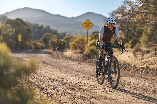 Groß (MY25 Search 25-02-04 2016 R1)