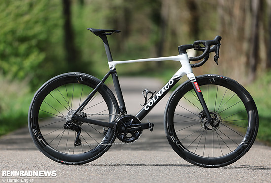 Das neue Colnago V5Rs bereichert die Kategorie der Superbikes - leicht, schnell und teuer