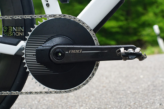 Ob ich mit dem großen Kettenblatt auch im Gravel klar komme, werde ich in den nächsten Wochen ausprobieren.