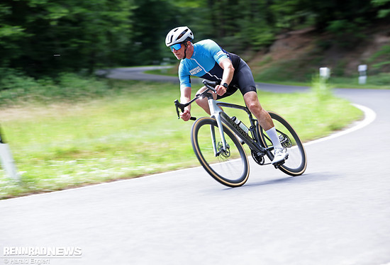 Bergab zieht das Synapse souverän seine Bahn.