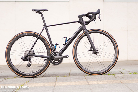 An einem Orbea Orca konnten wir die Campa 2x13 genauer in Augenschein nehmen.