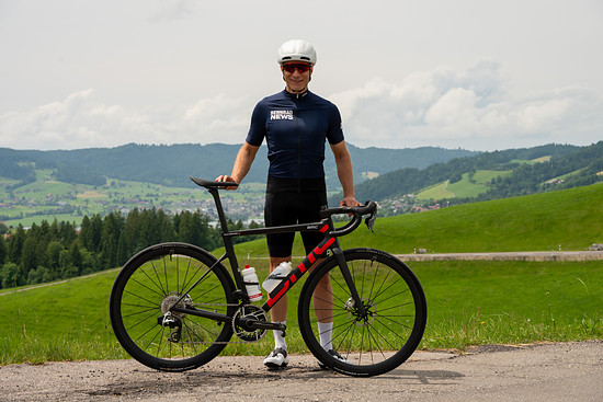 Teammachine SLR 01 Press Camp 2025-97