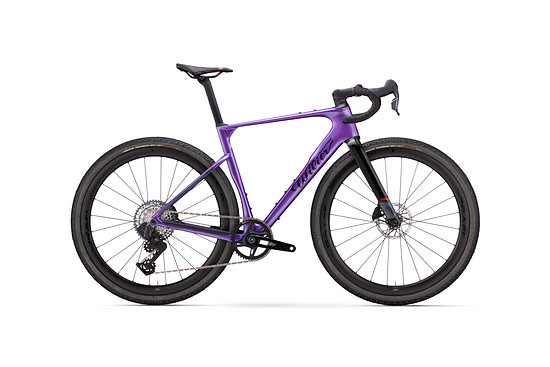 RaveID2-V12-NeonPurple Lato white