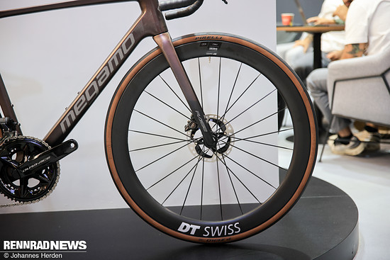 Die DT Swiss ARC 1100 Laufräder …