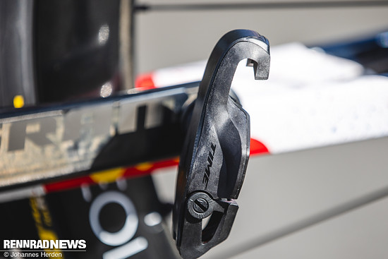 Lidl Trek fährt Time Pedale.