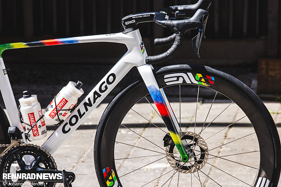 Auch die Enve Laufräder tragen Weltmeister-Streifen.
