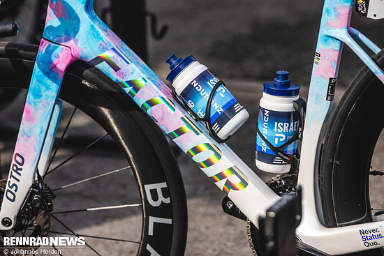 …und die Farbverläufe sind Wasserfarben nachempfunden.