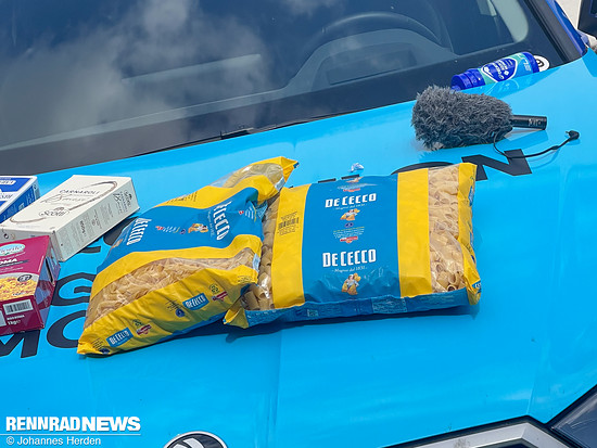 Was es zu essen gibt, ist klar. Nudeln.