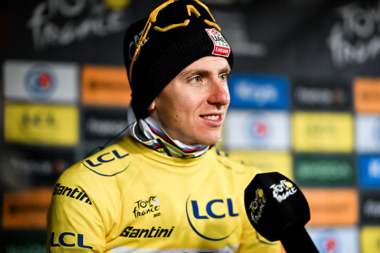 War er erkältet oder nicht? Auf jeden Fall jedoch fit genug für die Konkurrenz.