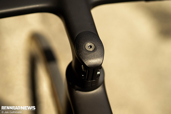 …und der Top-Cap wurde hier noch einmal Gewicht gespart.