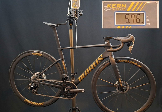 Je nach Ausführung soll das Ikarus Fast ab 5,8 kg auf die Waage bringen.