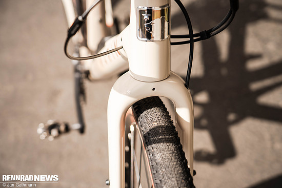 Die Reifenfreiheit liegt nun bei 50 mm in 700c.