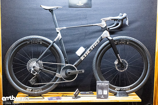 Sieht schon im Stand schnell aus – das Kocmo Beast Gravel.