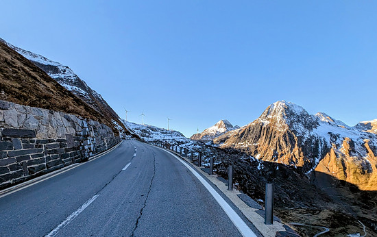 Nufenen - Gotthard - Furkapass, 100 km, 3060hm