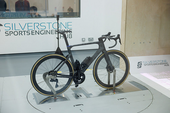 Auch das Bike alleine stand im Windkanal.