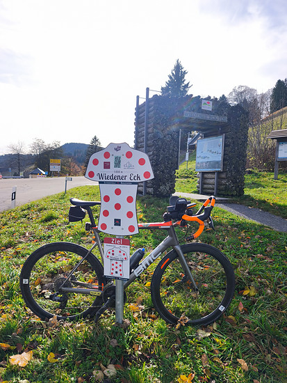 Goldener Oktober 🧡 Indian Summer am Wiedener Eck 💛
Nochmals kurz/kurz zumindest bergauf 😅