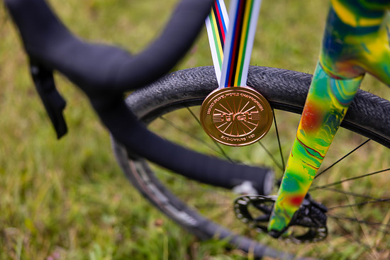 Mohoric-Merida 251020 2013 VID