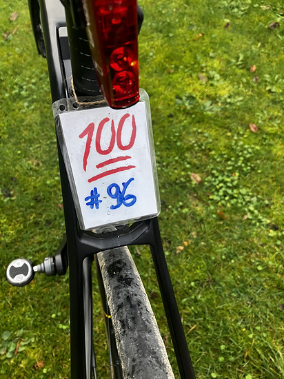 96/4 💯 - Richtung Westen bei Sonnenschein ☀️🍀🚴‍♂️ aber der kalte+starke Südwind war anstrengend 😥🥶