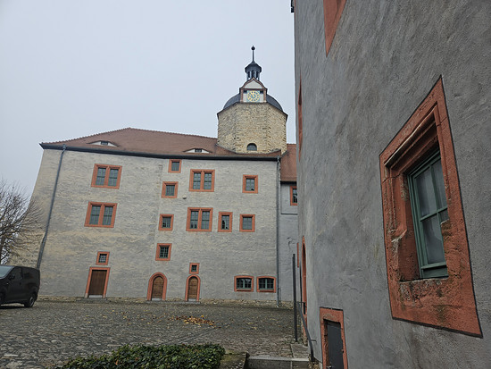 "So bunt ist noch der graue Herbst": Runde bei Dornburg (Saale)