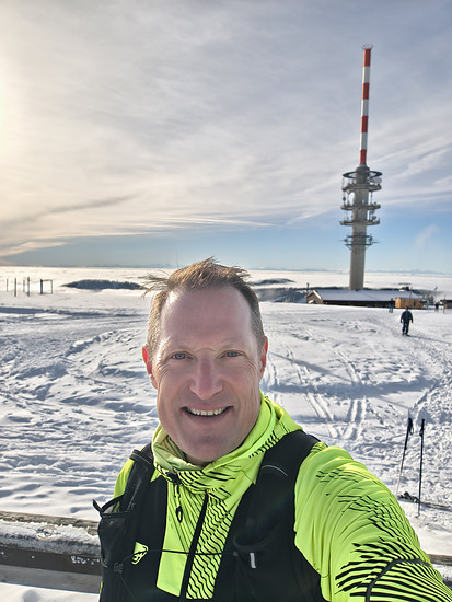 Mega geil 🔥🤍 Skating Marathon im Winterwonderland bei fast Kaiserwetter und noch tollen Loipen und sehr guter Alpensicht 
Fun Fact: Laufen wäre schneller 😭
Soundtrack: bergauf Matthew Reilly Der Tempel, Rest: 80s Live 😅