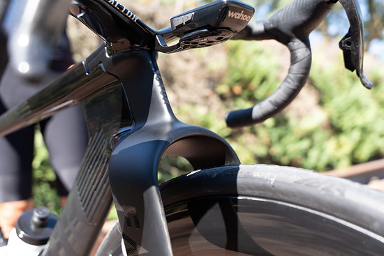 Die speziell geformte Gabel ist natürlich das auffälligste Designelement am Factor One.