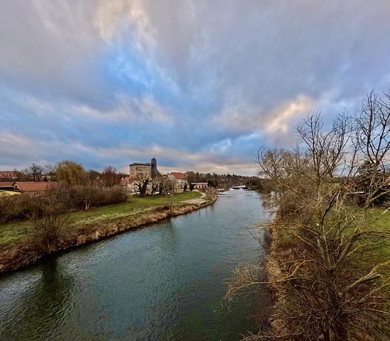 GNU Festive 105 / 500 - Süße Geisel