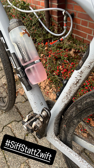 Kleine Hausrunde mit dicken Puschen und viel Wind 💨🚴