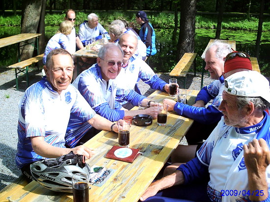 Vorwärts Schloß Wickrath 022