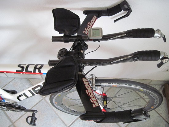 15.06.2010NeuesaufgebautesCubeAeriumHPCCarbon015