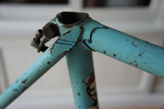 Sattelstrebenabschluss