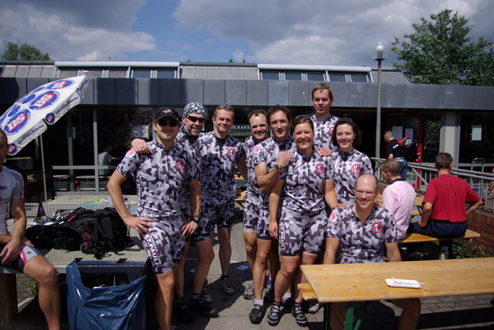 Paulimannschaft3klein