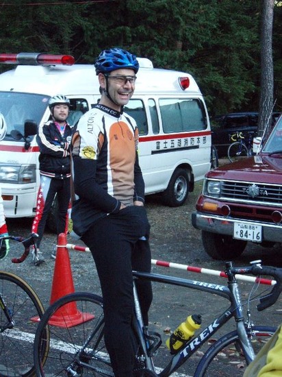 0611SaikoRacethosehands-thatsmile