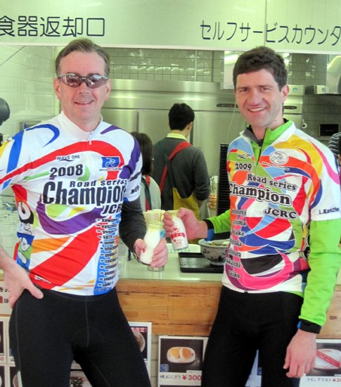 1001EkidenTopMichinoEkiLudwigmob1