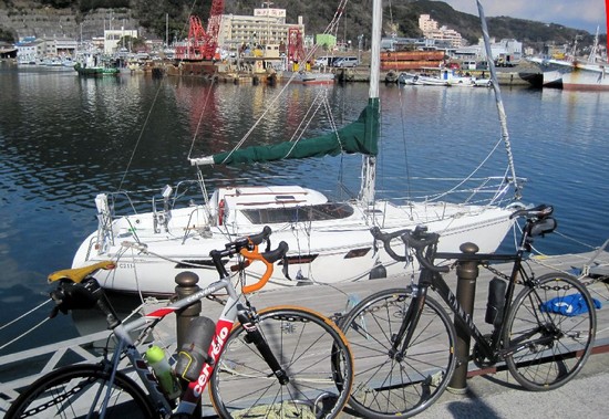 1002IzuTourDavidsBoat1