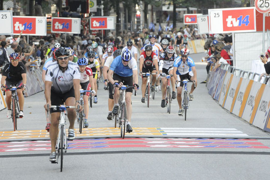 Vela &amp; Zappa im Ziel